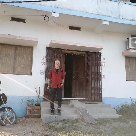 Budha Ashram Guest House Bodh Gaya Exterior foto