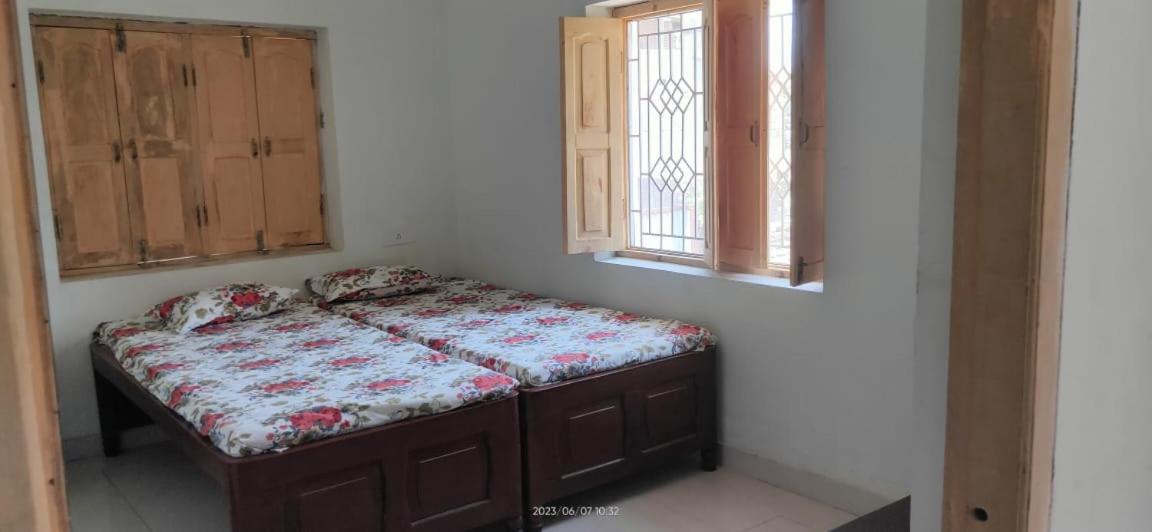 Budha Ashram Guest House Bodh Gaya Exterior foto