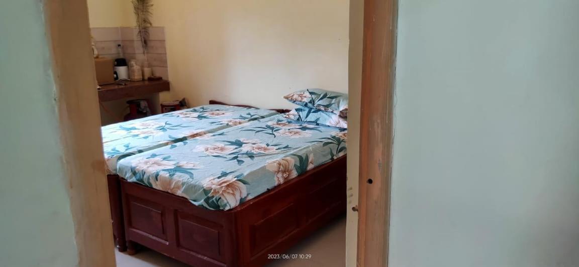 Budha Ashram Guest House Bodh Gaya Exterior foto